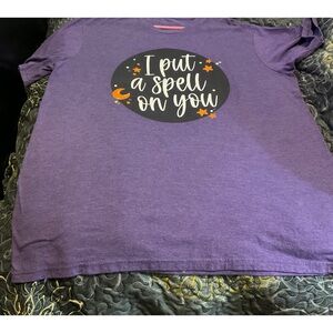 Halloween Tshirt 23” armpit to armpit